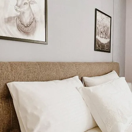 דירה Lovely Apt In