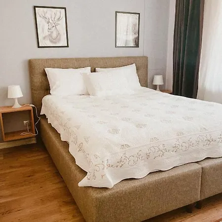 דירה Lovely Apt In